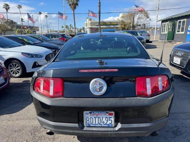 2011 Ford Mustang V6 Premium