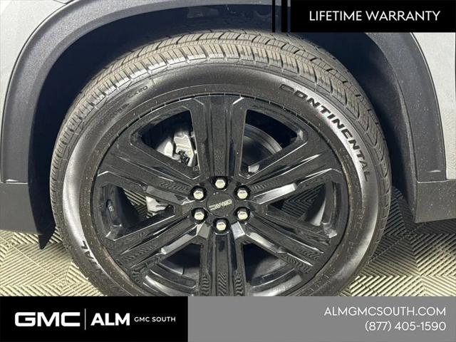 2026 GMC Acadia Elevation FWD