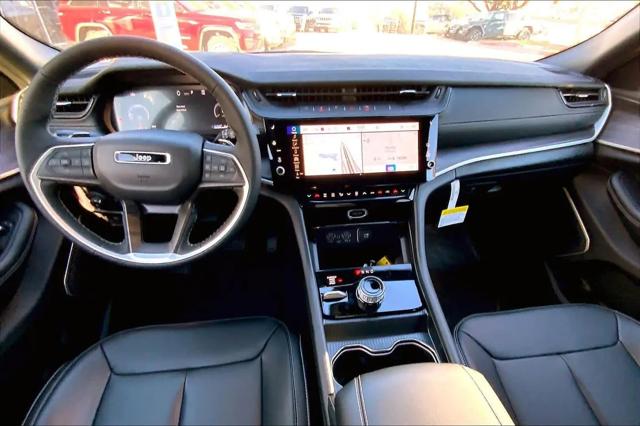 2026 Jeep Grand Cherokee Limited 4x2