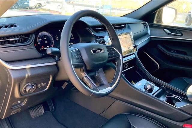 2026 Jeep Grand Cherokee Limited 4x2