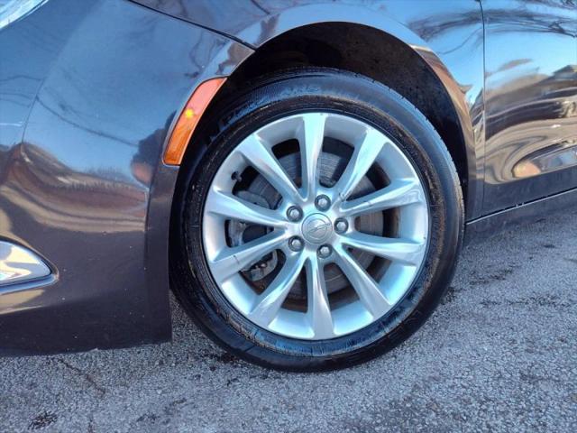 2015 Chrysler 200 C
