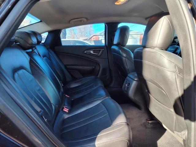 2015 Chrysler 200 C