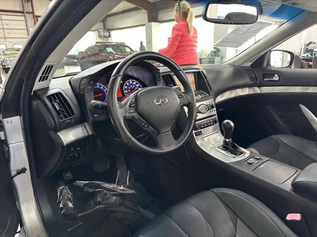 2009 INFINITI G37 G37