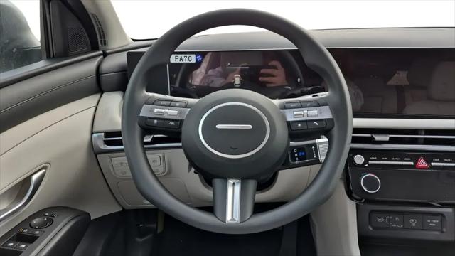 2026 Hyundai Tucson Hybrid SEL