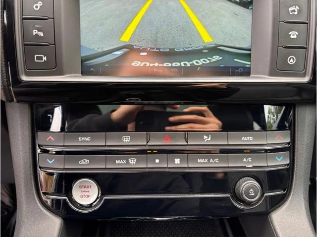 2018 Jaguar F-PACE 35t Premium