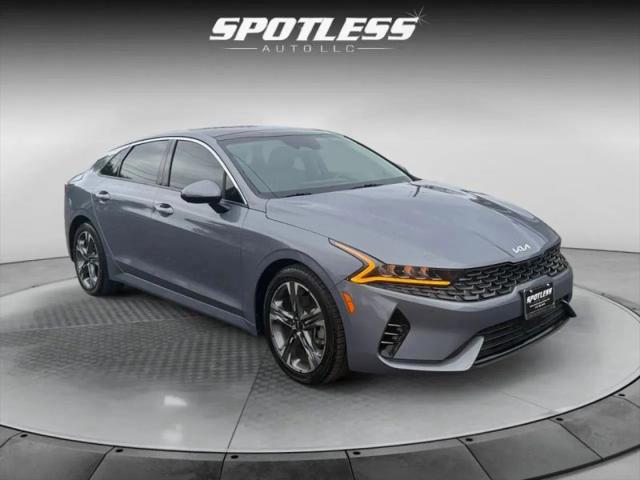 2022 Kia K5 EX