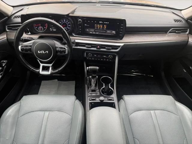 2022 Kia K5 EX