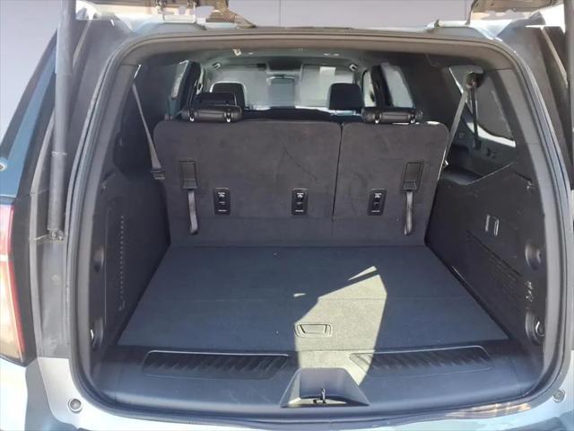2024 Chevrolet Suburban 4WD LT