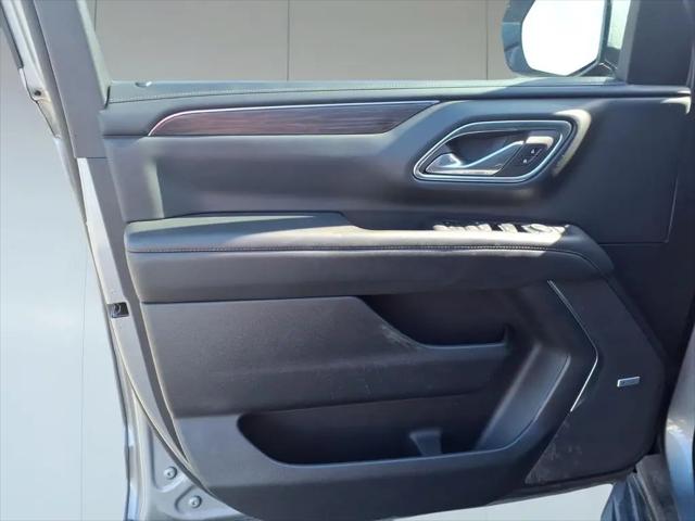 2024 Chevrolet Suburban 4WD LT