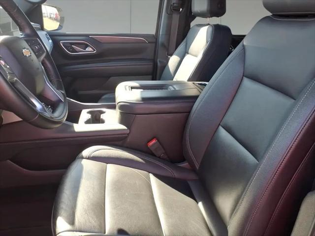 2024 Chevrolet Suburban 4WD LT