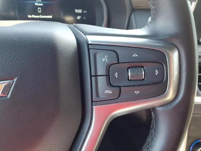 2024 Chevrolet Suburban 4WD LT