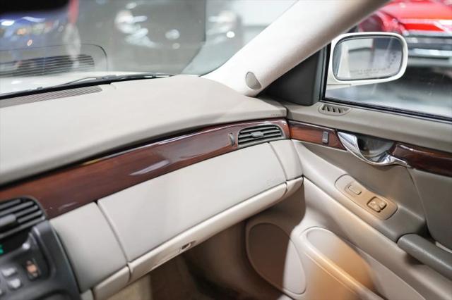 2003 Cadillac DeVille DHS