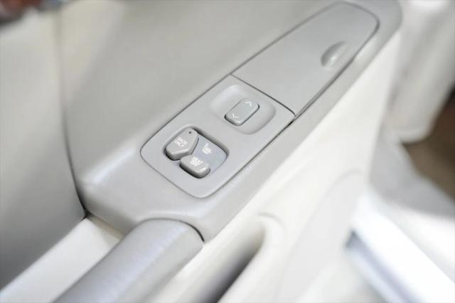 2003 Cadillac DeVille DHS
