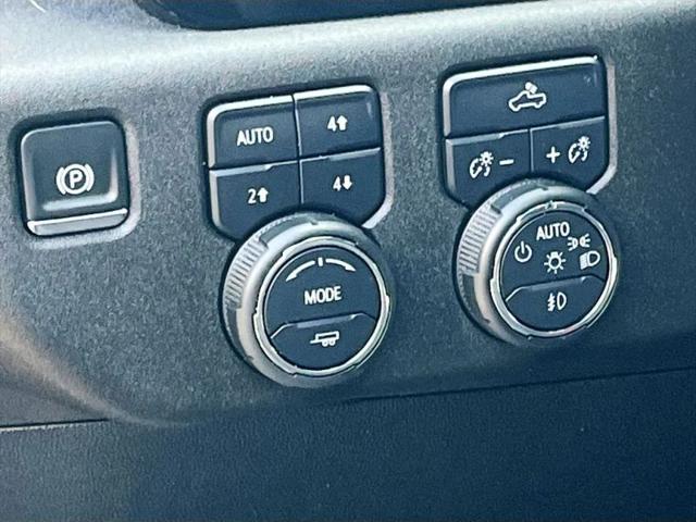 2025 Chevrolet Silverado 1500 4WD Crew Cab Standard Bed RST