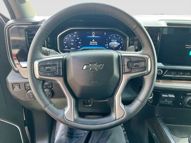 2025 Chevrolet Silverado 1500 4WD Crew Cab Standard Bed RST