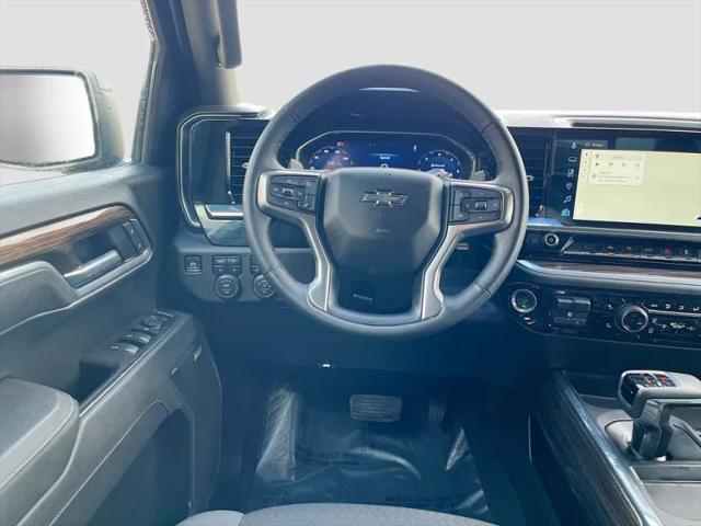 2025 Chevrolet Silverado 1500 4WD Crew Cab Standard Bed RST