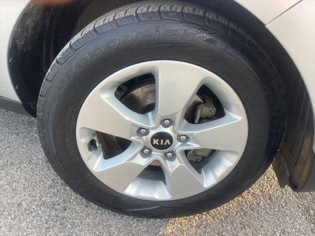 2019 Kia Soul Base