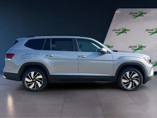 2026 Volkswagen Atlas SE with Technology