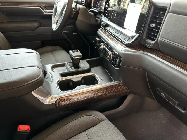 2026 GMC Sierra 1500 Crew Cab, Short Bed, Elevation, 4WD