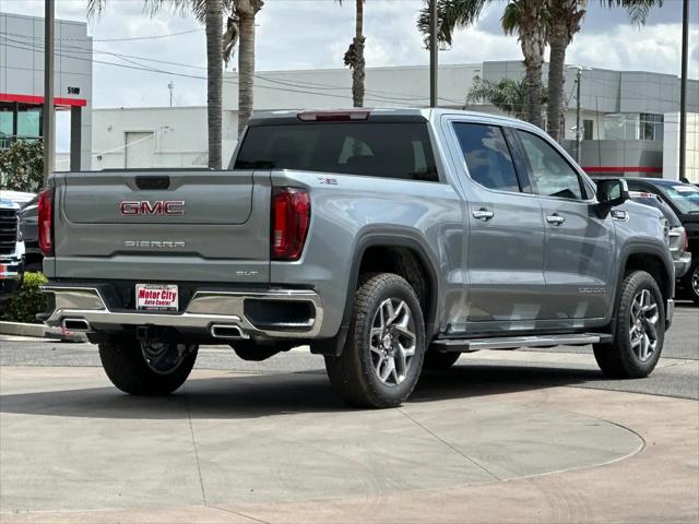 2026 GMC Sierra 1500 Crew Cab, Short Bed, SLT, 4WD