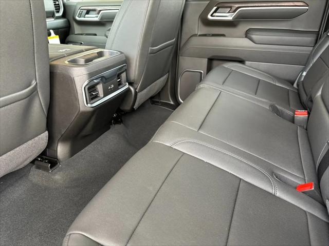 2026 GMC Sierra 1500 Crew Cab, Short Bed, SLT, 4WD