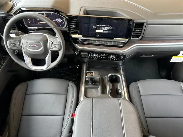 2026 GMC Sierra 1500 Crew Cab, Short Bed, SLT, 4WD