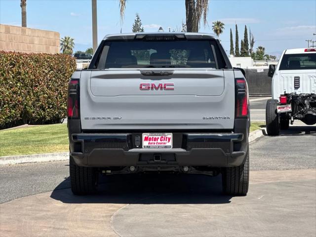 2026 GMC Sierra Standard Range Elevation