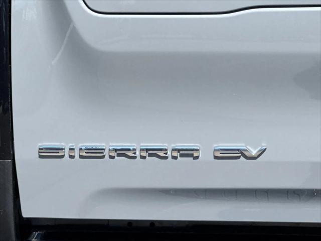 2026 GMC Sierra Standard Range Elevation