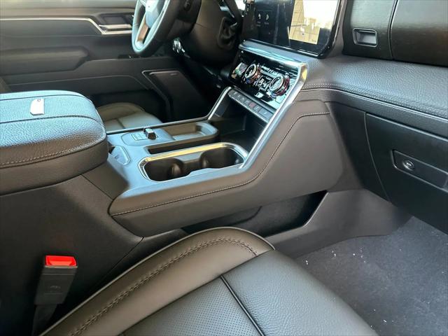 2026 GMC Sierra 3500HD Crew Cab, Long Bed, Denali Dual Rear Wheel, 4WD