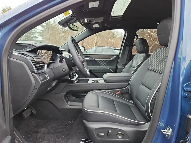 2026 GMC Acadia Denali AWD