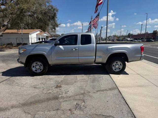 2017 Toyota Tacoma SR