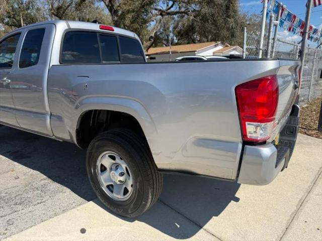 2017 Toyota Tacoma SR