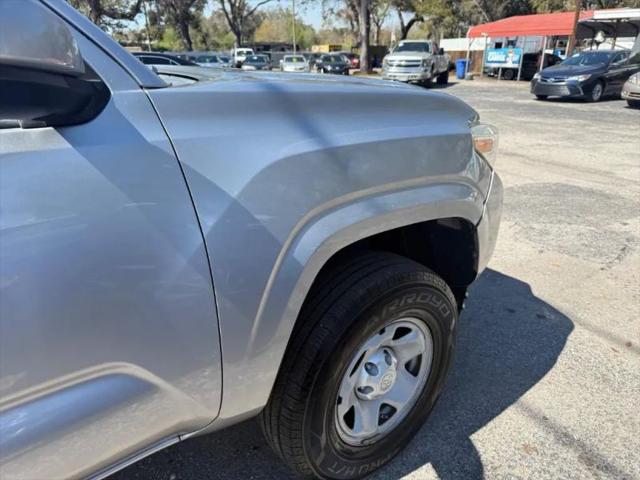 2017 Toyota Tacoma SR