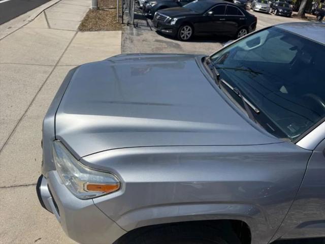 2017 Toyota Tacoma SR