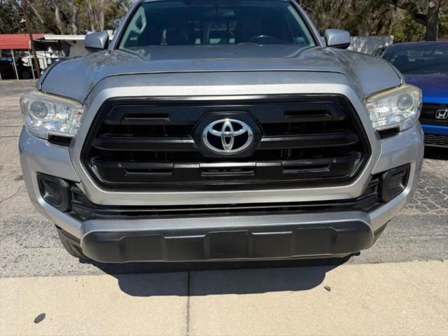2017 Toyota Tacoma SR