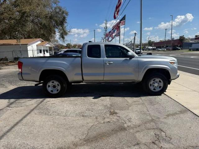 2017 Toyota Tacoma SR