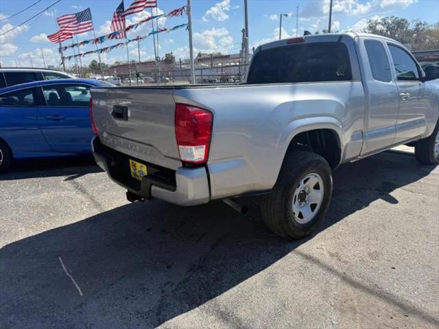 2017 Toyota Tacoma SR