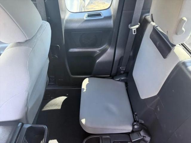 2017 Toyota Tacoma SR