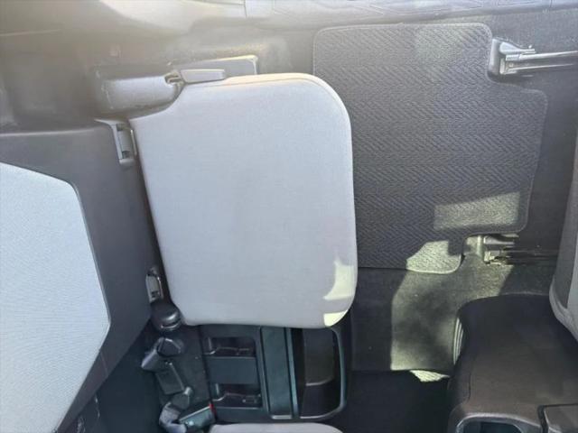 2017 Toyota Tacoma SR