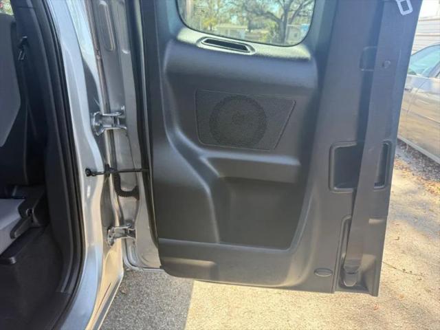 2017 Toyota Tacoma SR