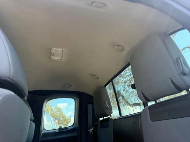 2017 Toyota Tacoma SR