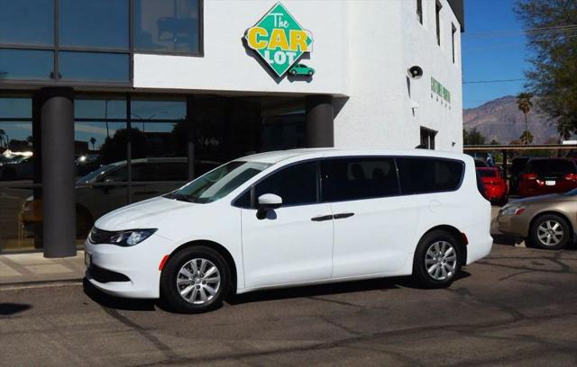 2020 Chrysler Voyager L