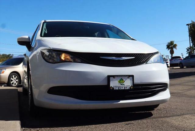 2020 Chrysler Voyager L