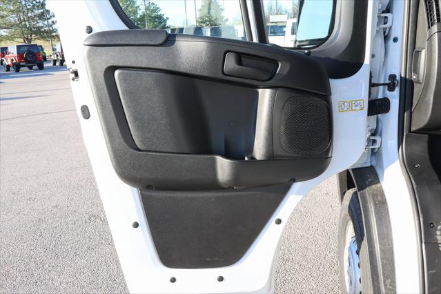 2026 Ram ProMaster Cargo Van Tradesman High Roof 136 WB w/Pass Seat