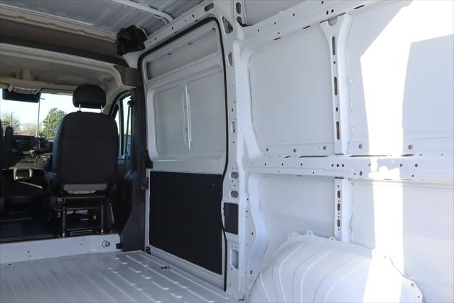2026 Ram ProMaster Cargo Van Tradesman High Roof 136 WB w/Pass Seat