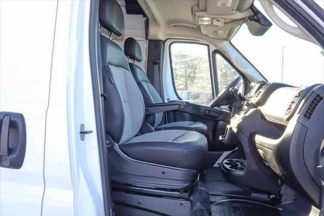 2026 Ram ProMaster Cargo Van Tradesman High Roof 136 WB w/Pass Seat