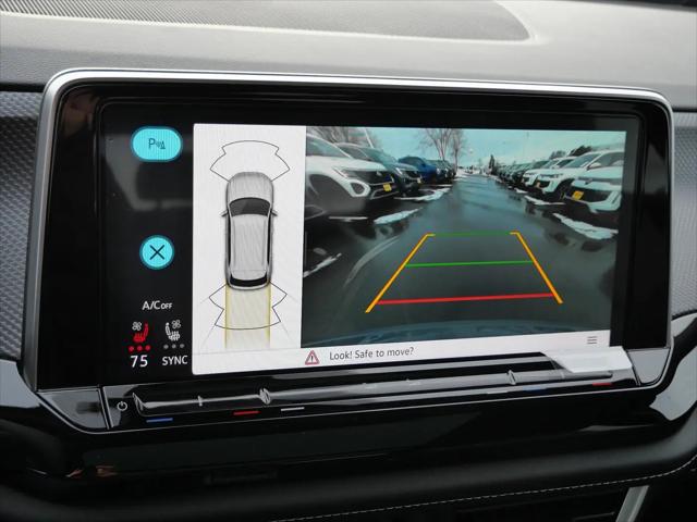 2026 Volkswagen Atlas Cross Sport SEL R-Line Black