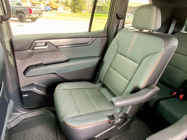 2026 GMC Acadia AT4 AWD