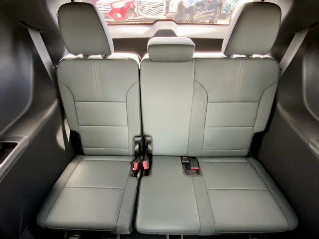 2026 GMC Acadia AT4 AWD