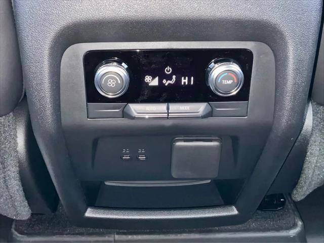 2026 GMC Acadia AT4 AWD